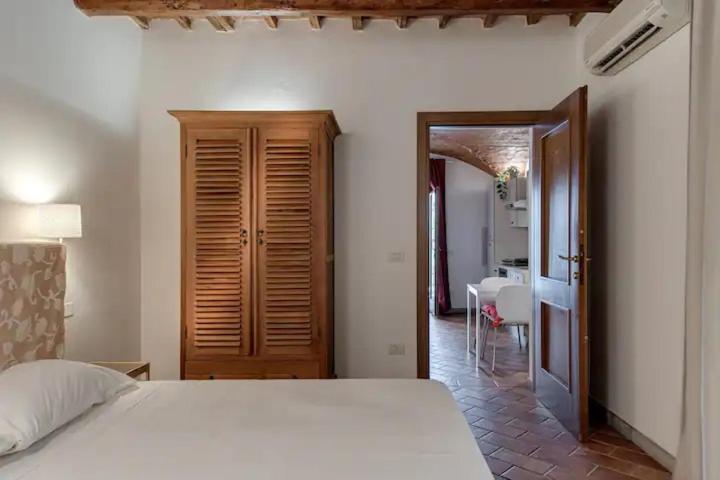 Apartment Toscanella23 *